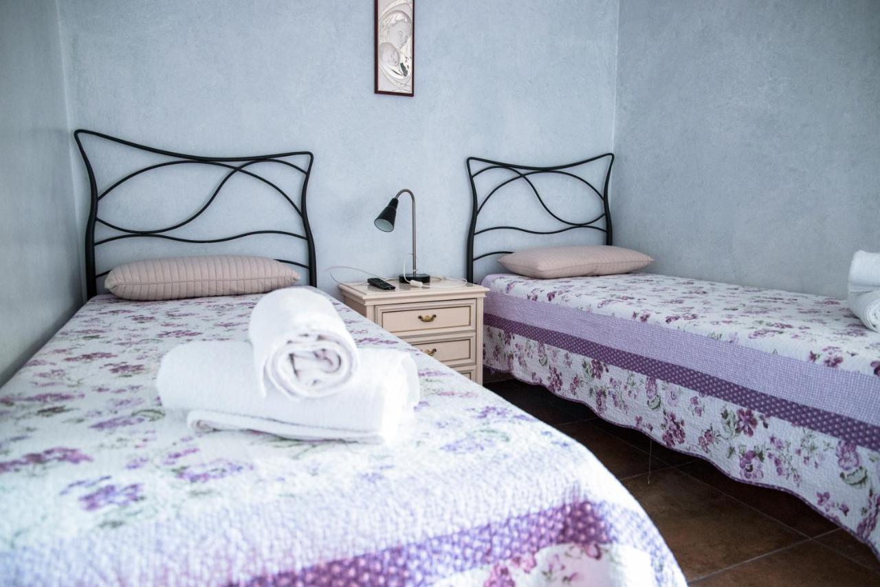 Bed and Breakfast Il Riparo à Guardialfiera Extérieur photo